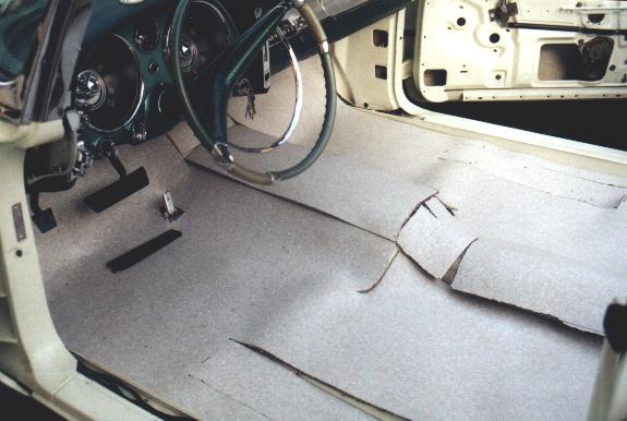 Floor with new carpet insulation