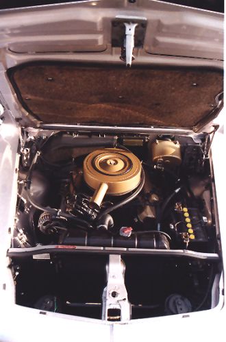 Compartiment moteur � l'image de la voiture : parfait !