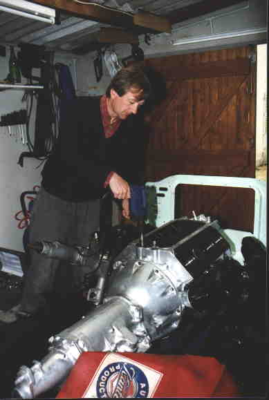  Very important, priming the engine before starting when you've rebuilt the mill.